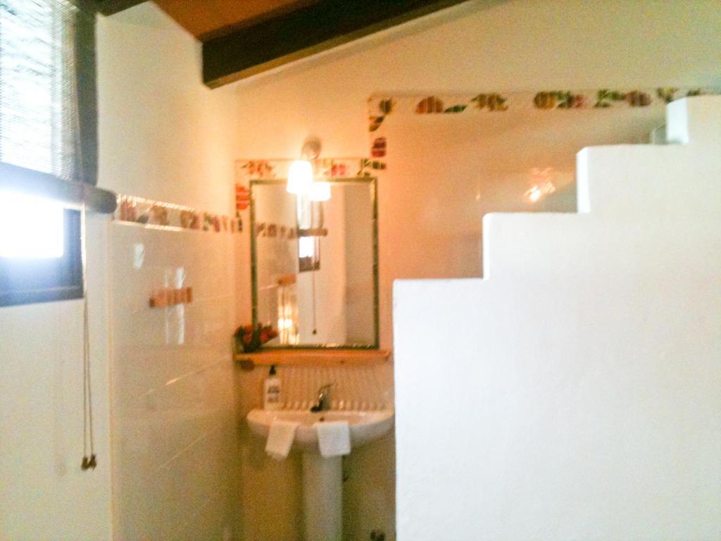 Los Cazadores Bed & Breakfast Ел Гастор Стая снимка